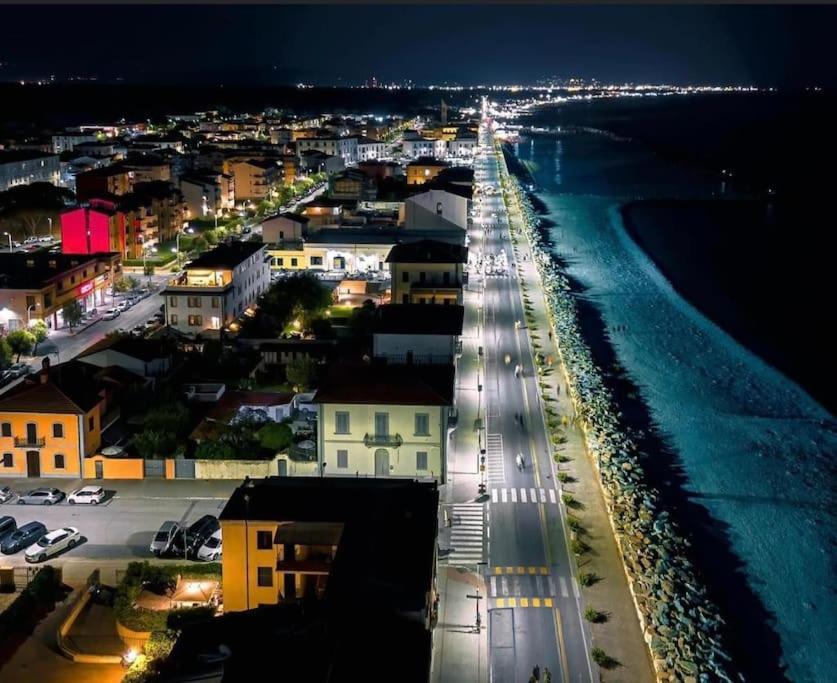 Villino La Perla Azzurra- Marina Di Pisa Villa Eksteriør bilde
